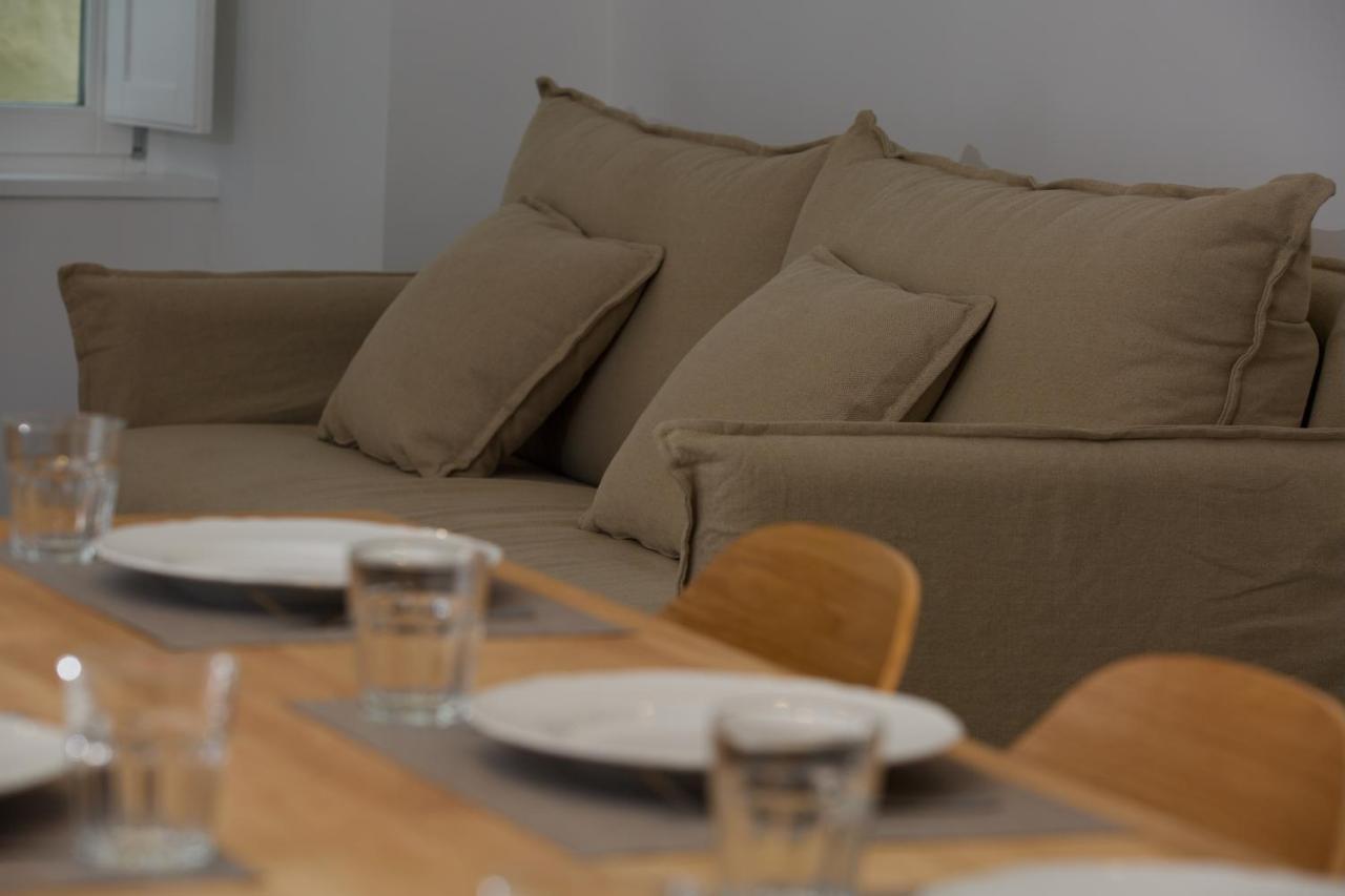 Suite 101 - 2 Bedroom Suite At Amando Perez Suites Ribadeo Esterno foto