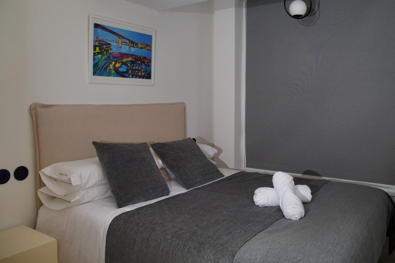 Suite 101 - 2 Bedroom Suite At Amando Perez Suites Ribadeo Esterno foto