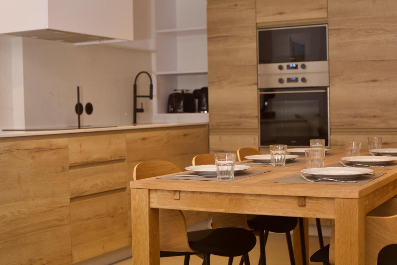 Suite 101 - 2 Bedroom Suite At Amando Perez Suites Ribadeo Esterno foto