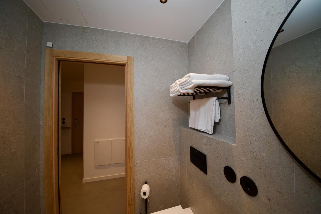 Suite 101 - 2 Bedroom Suite At Amando Perez Suites Ribadeo Esterno foto