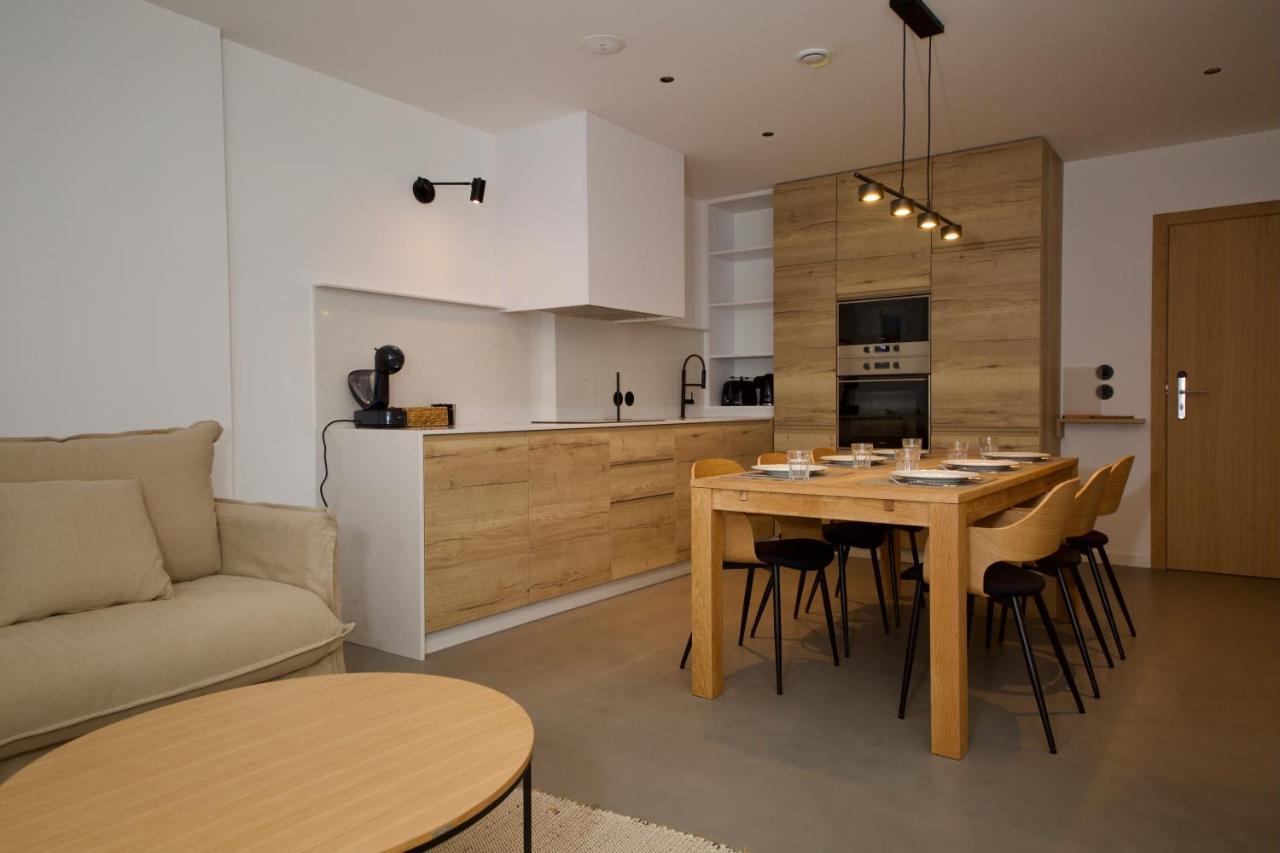 Suite 101 - 2 Bedroom Suite At Amando Perez Suites Ribadeo Esterno foto